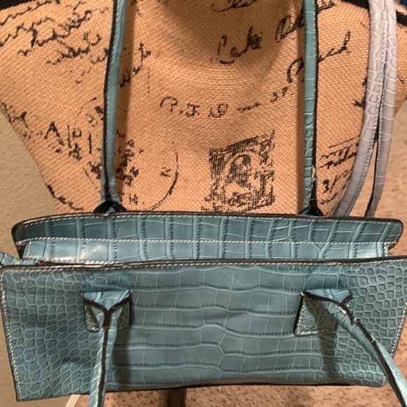 Women’s Vintage Tommy Hilfiger Bag Set - Picture 6 of 9